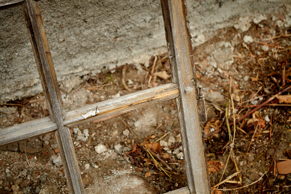 Detailansicht der alten Werkstattfenster Detailansicht der alten Werkstattfenster