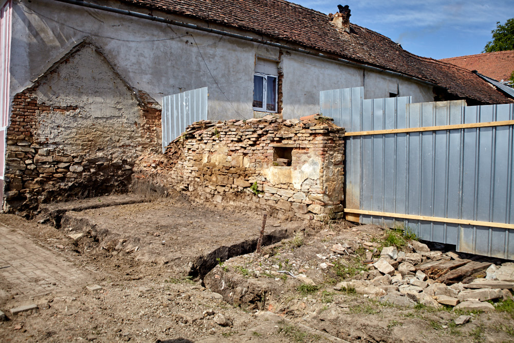 Das Fundament ist fertig gegraben Das Fundament ist fertig gegraben