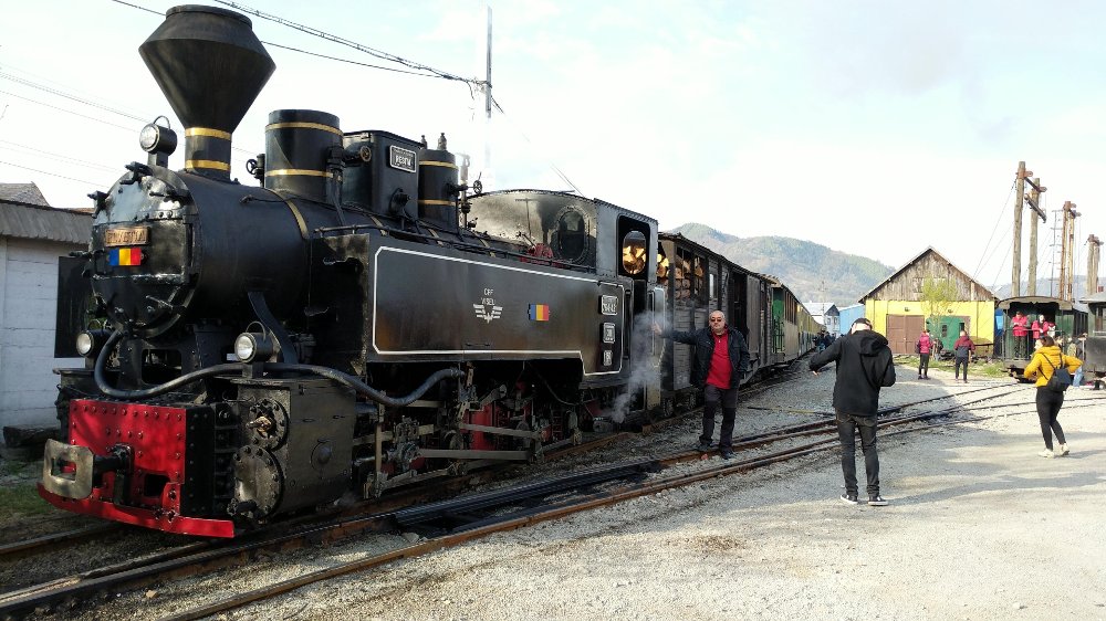 Unterwegs mit der Mocănița Unterwegs mit der Mocănița